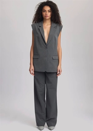 Joelle mel.pinstripe waistcoat Grey Pinstripe Gestuz 